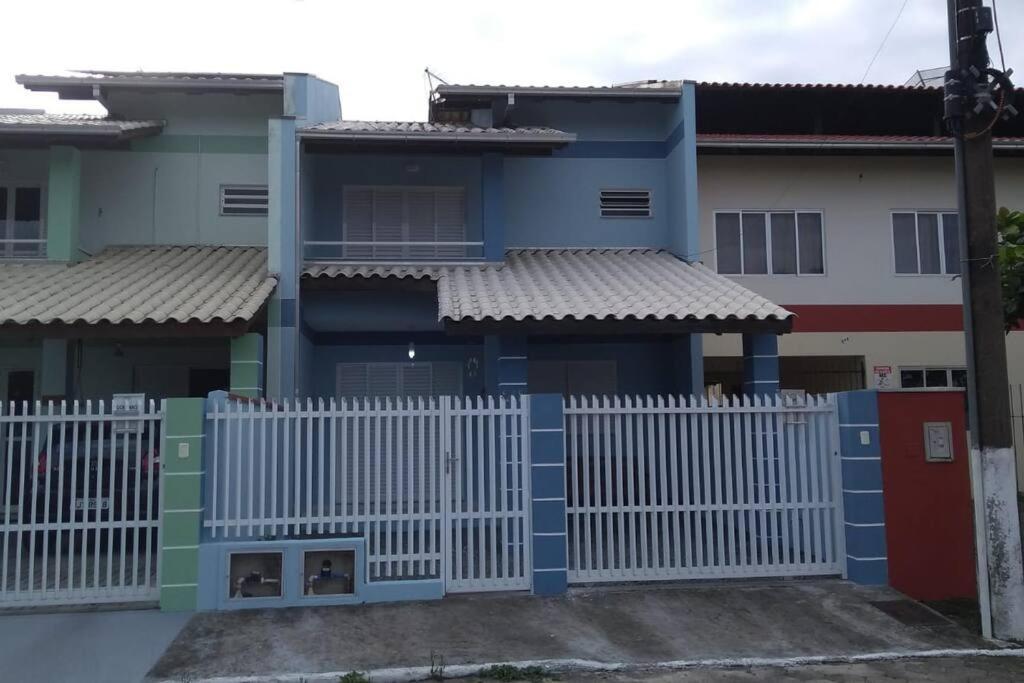 Otima Casa Em Penha Sc Beto Carrero Ideal Para Familias Buitenkant foto